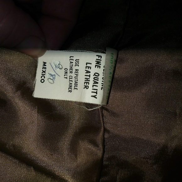 El Camino Suede fringe snap vest - Picture 2 of 3